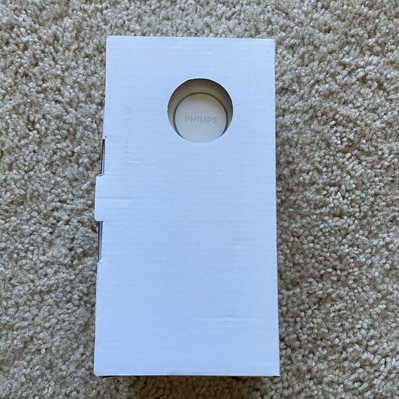 Philips Hue Bridge New In Box - Picture 7 of 9